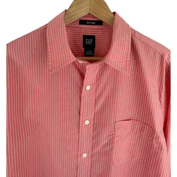GAP Mens Size Large Fitted Red w/White Pinstripes Long Sleeve Button Up Shirt - Picture 3 of 7